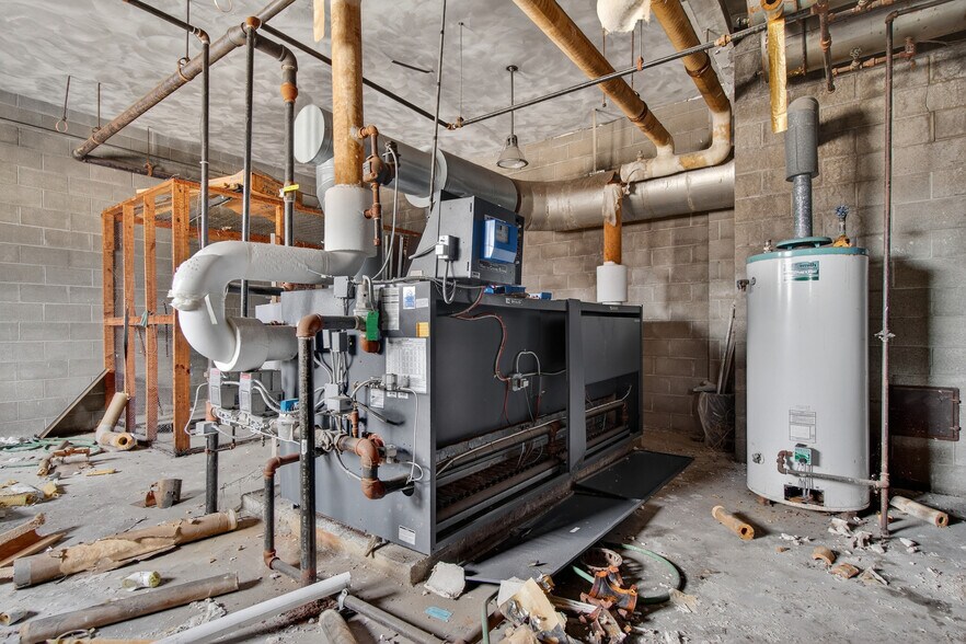 More Photos Of 1002 E South St, Jackson Lodge Meeting Hall For Sale