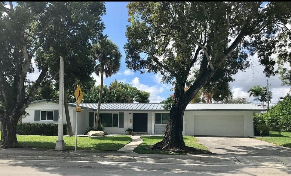 More Photos Of 8700 SW 87th Ave, Miami Assisted Living For Sale