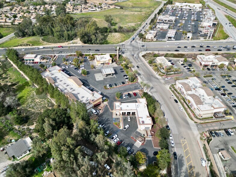 More Photos Of 32120 Clinton Keith Rd, Wildomar Auto Repair For Lease