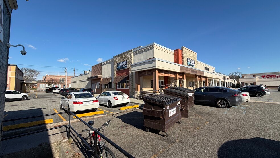 More Photos Of 2124-2162 Merrick Ave, Merrick Unknown For Lease