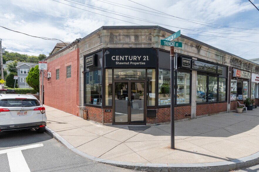 Primary Photo Of 136 Tremont St, Boston General Retail For Sale