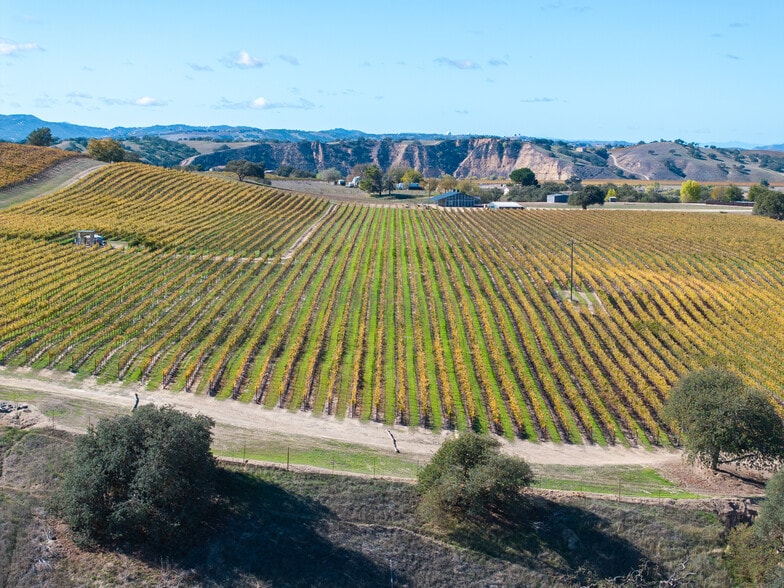 More Photos Of 7790 Airport Rd, Paso Robles Land For Sale