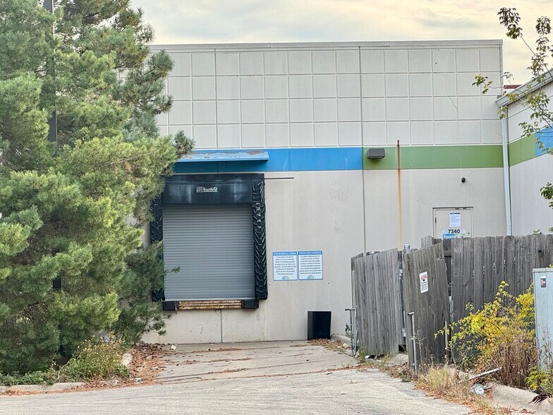 More Photos Of 7340 E State Rd, Rockford Unknown For Lease