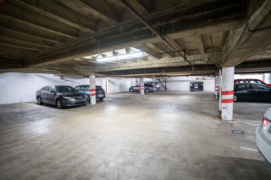 More Photos Of 720 S Plymouth Blvd, Los Angeles Apartments For Sale