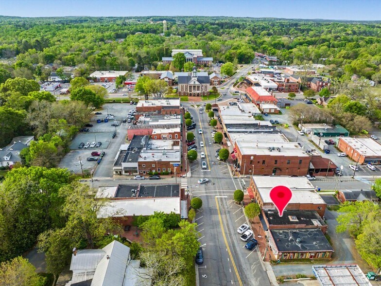 More Photos Of 119 Hillsboro St, Pittsboro Office For Sale