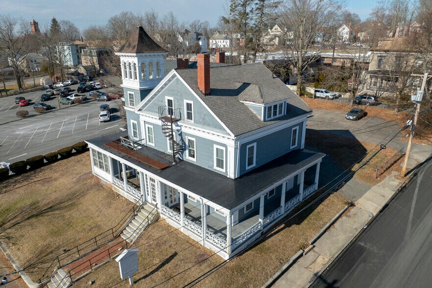 More Photos Of 86 Summer St, Haverhill Apartments For Lease