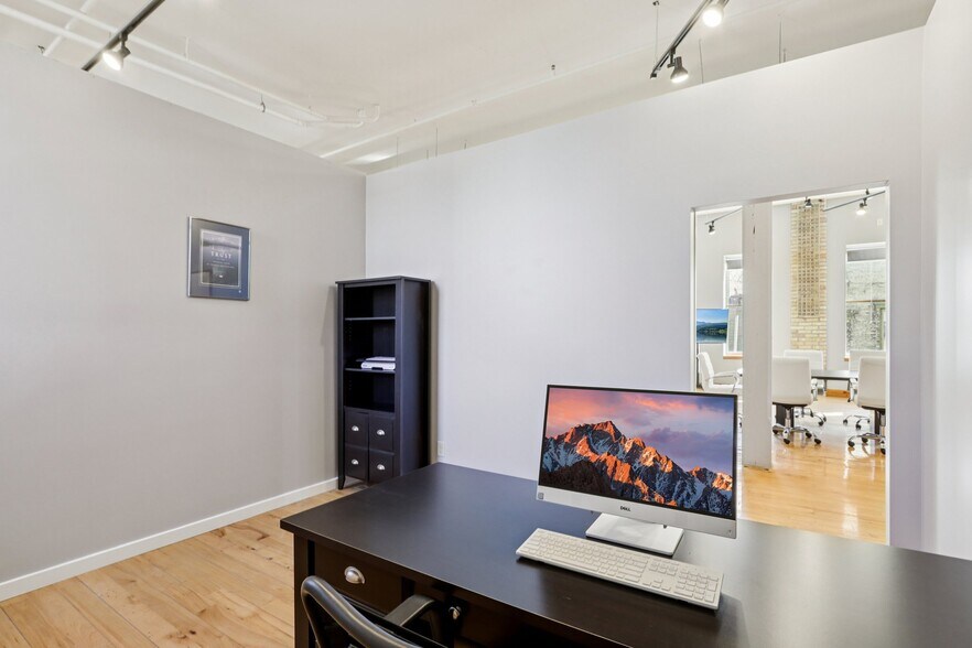 More Photos Of 101 Church St, Lake Mills Loft Creative Space For Sale