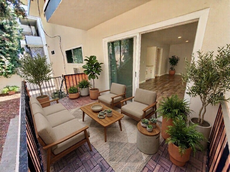 More Photos Of 1424 Greenfield Ave, Los Angeles Apartments For Sale