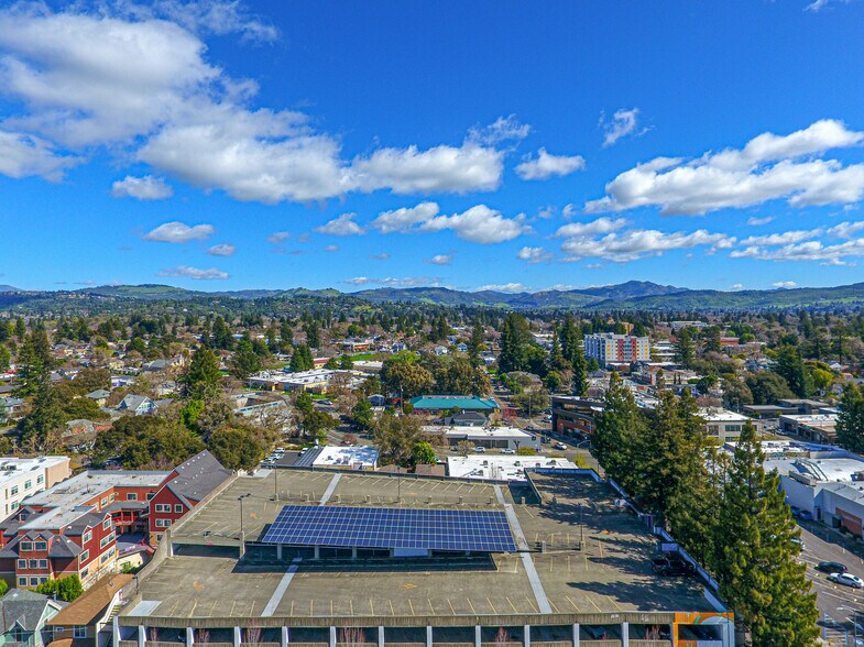 More Photos Of 418 Humboldt St, Santa Rosa Apartments For Sale