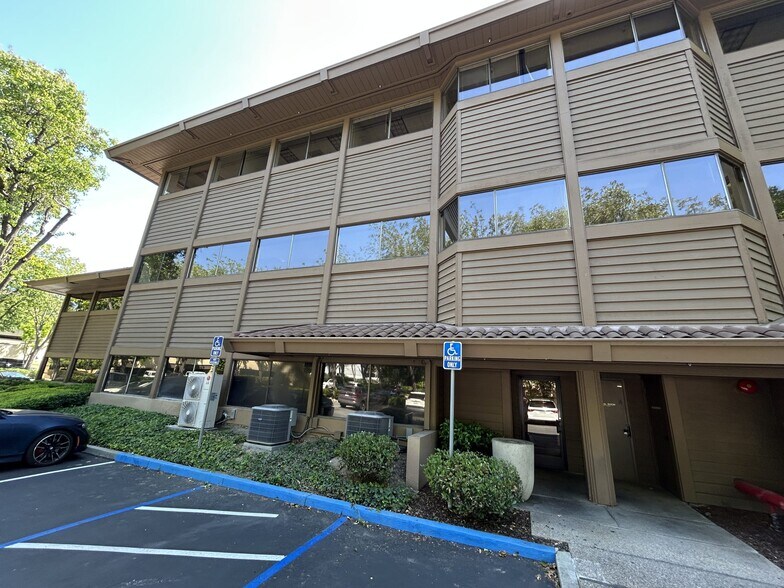 More Photos Of 2290 N 1st St, San Jose Office For Lease