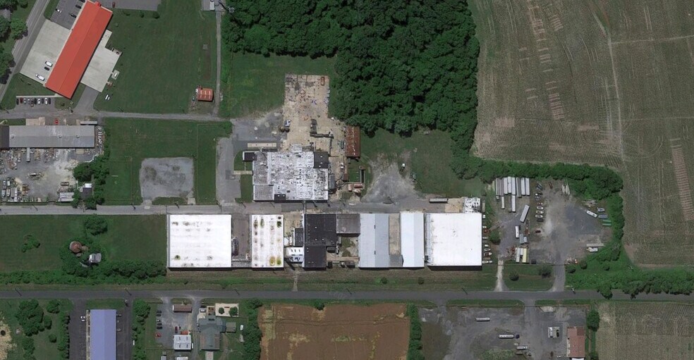 More Photos Of 502 Factory Ave, Ridgely Industrial For Sale