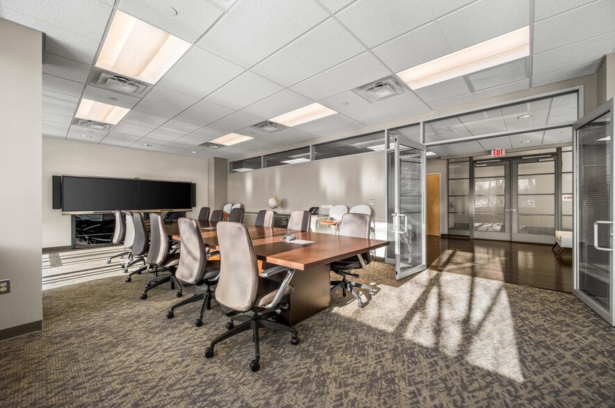 More Photos Of 505 Eagleview Blvd, Exton Unknown For Lease