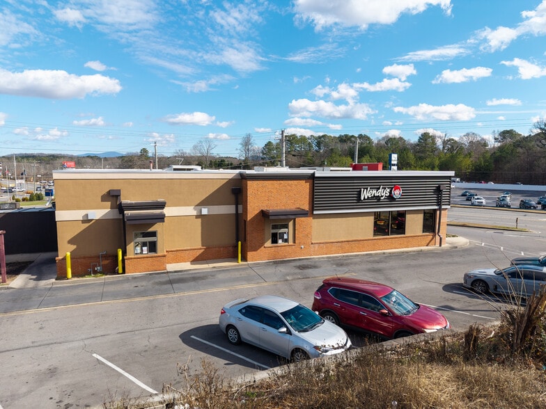 Primary Photo Of 2600 Martin Luther King Jr Blvd, Dalton Fast Food For Sale