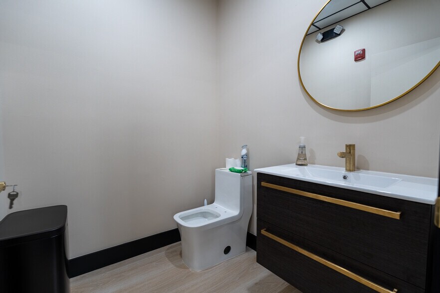 More Photos Of 1704-1726 N University Dr, Coral Springs Medical For Sale