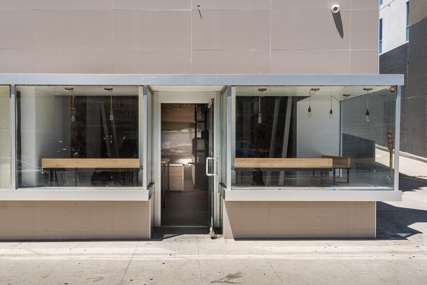 More Photos Of 6333 Wilshire Blvd, Los Angeles Medical For Lease