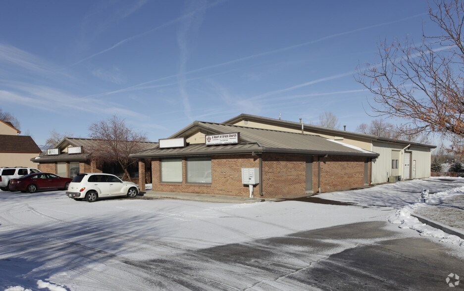 More Photos Of 2707 W Eisenhower Blvd, Loveland Warehouse For Lease
