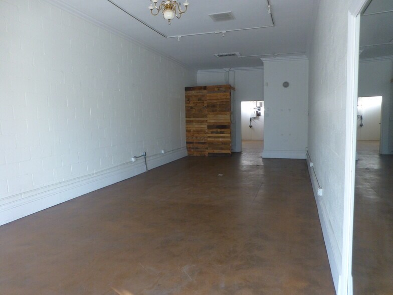 More Photos Of 2989-2995 E Thousand Oaks Blvd, Thousand Oaks Storefront Retail Office For Lease