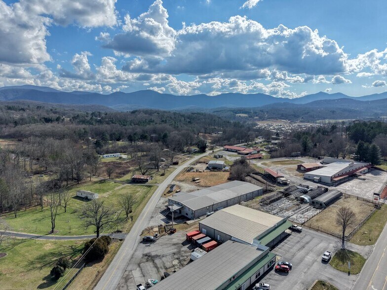 More Photos Of 86 Old Blue Ridge Hwy, Blairsville Warehouse For Sale