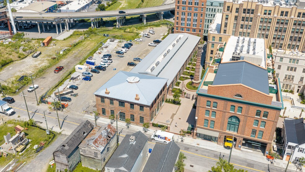 More Photos Of 40 Line St, Charleston Apartments For Lease