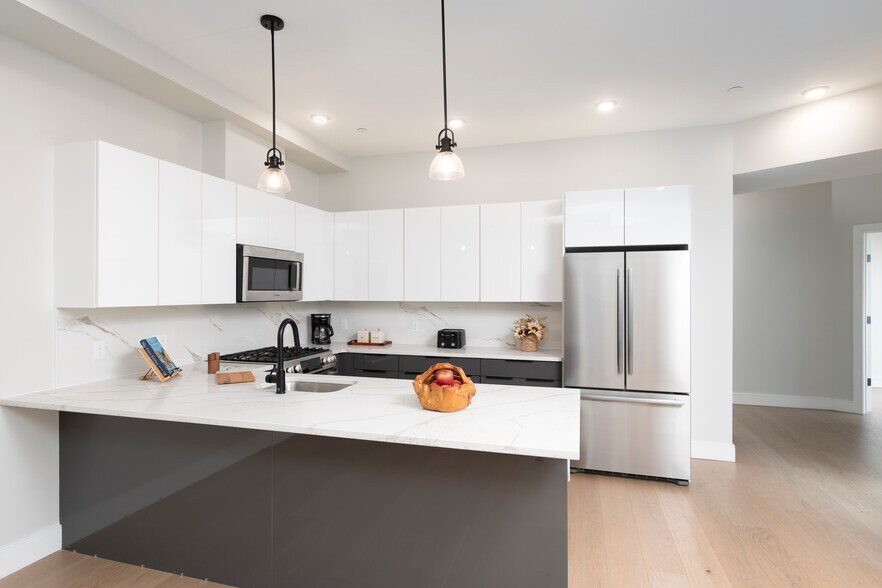 More Photos Of 47 Preble St, Boston Apartments For Sale