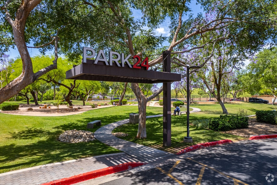 More Photos Of 2398 E Camelback Rd, Phoenix Unknown For Lease