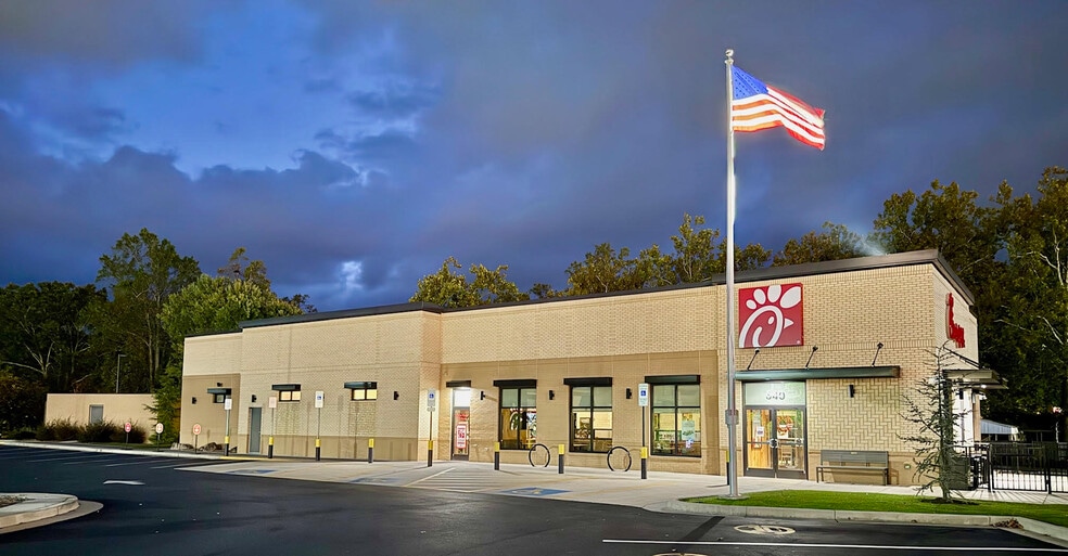 More Photos Of 640 Spartanburg Hwy, Hendersonville Fast Food For Sale