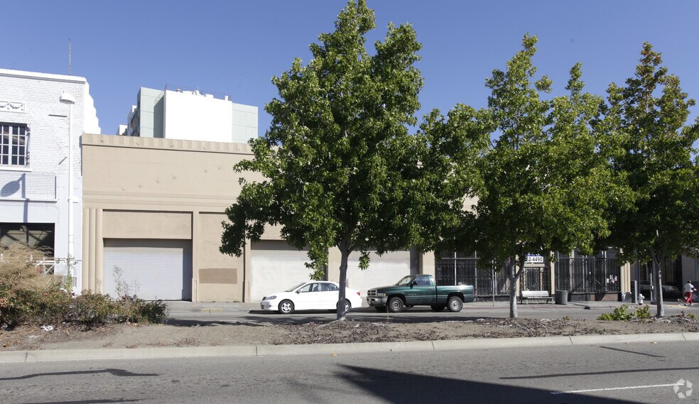 More Photos Of 2800 Broadway, Oakland Storefront Retail Office For Lease