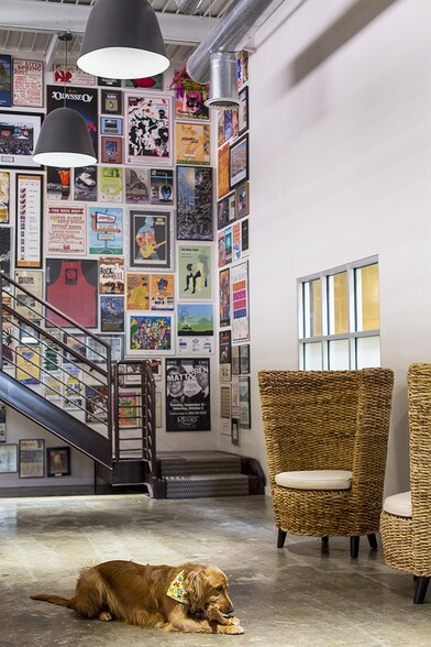 More Photos Of 650 Hamilton Ave SE, Atlanta Unknown For Lease