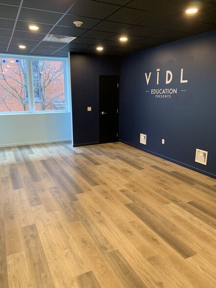 More Photos Of 289 Main St, Poughkeepsie Apartments For Lease