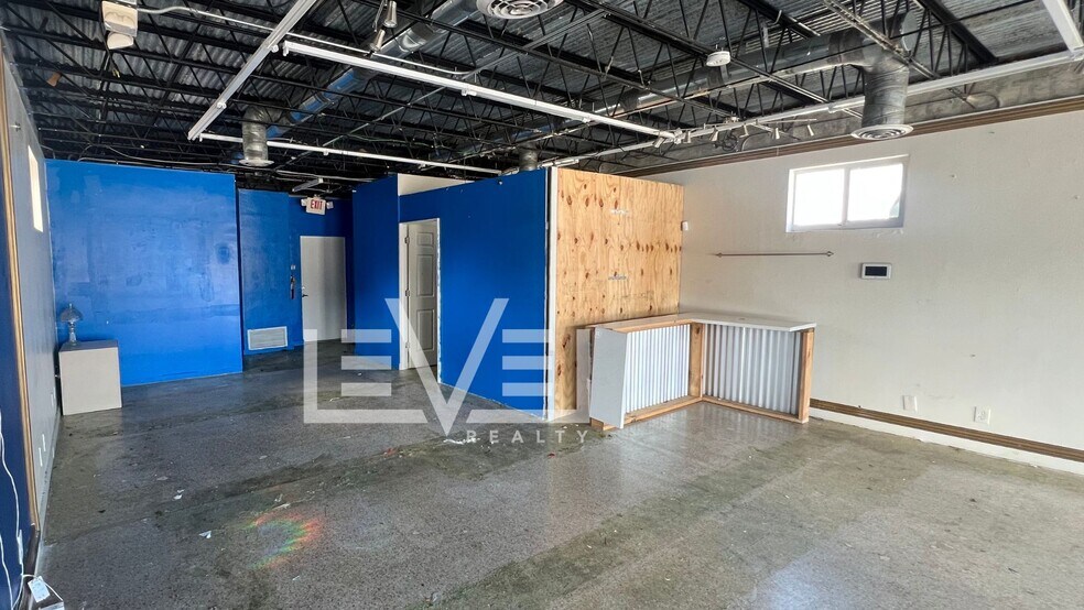 More Photos Of 321 NE 44th St, Fort Lauderdale Freestanding For Lease