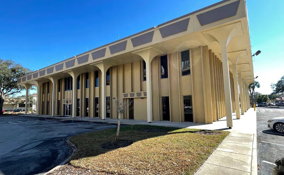 More Photos Of 301 S Orlando Ave, Maitland Medical For Lease