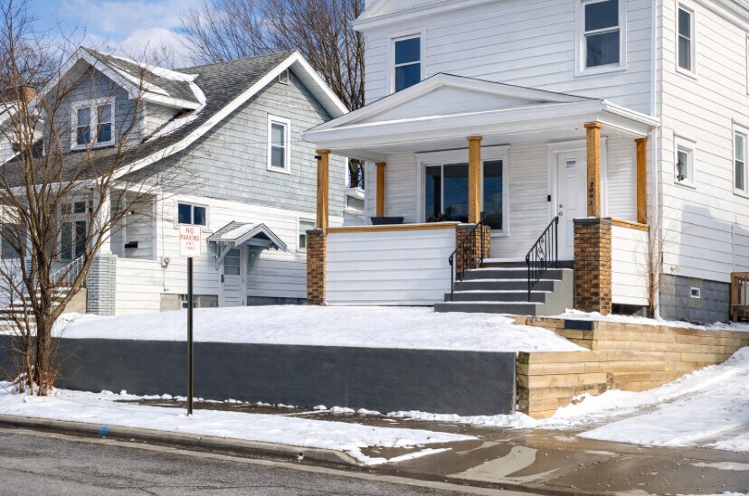 More Photos Of , Akron Specialty For Sale