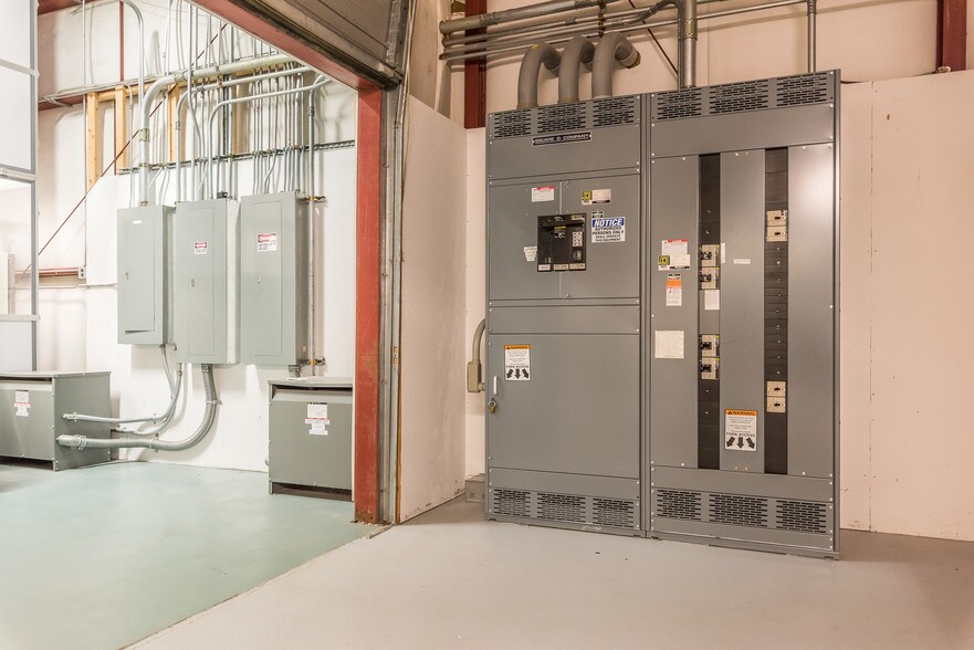 More Photos Of 815 Pleasant St, Lee Manufacturing For Sale