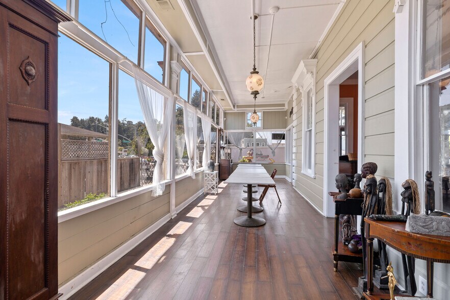 More Photos Of 8041 Soquel Dr, Aptos Hospitality For Sale