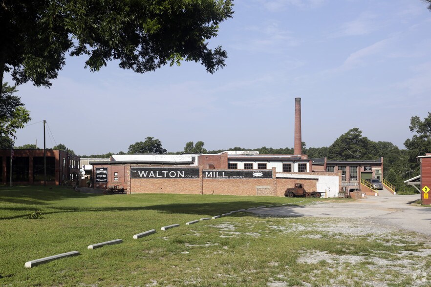 More Photos Of 600 S Broad St, Monroe Manufacturing For Lease