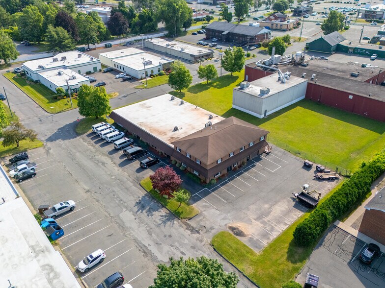 More Photos Of 63 Myron St, West Springfield Freestanding For Lease