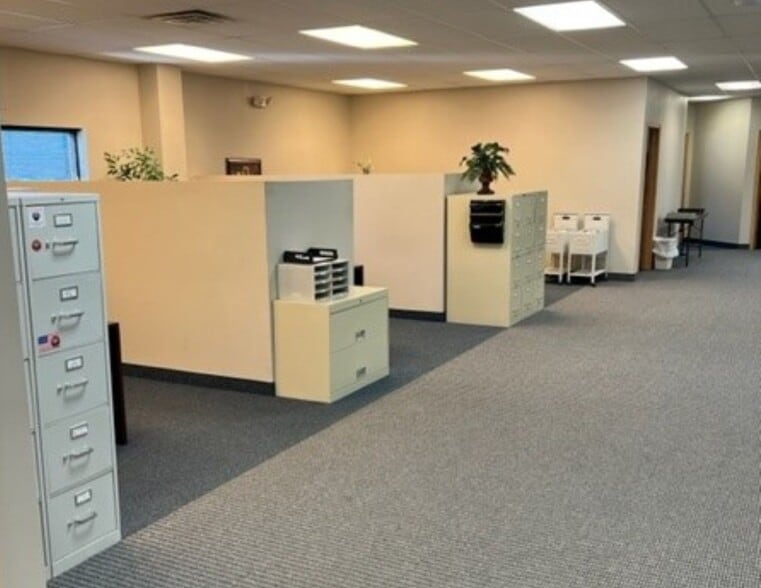 More Photos Of 1919 Case Pky N, Twinsburg Warehouse For Sale