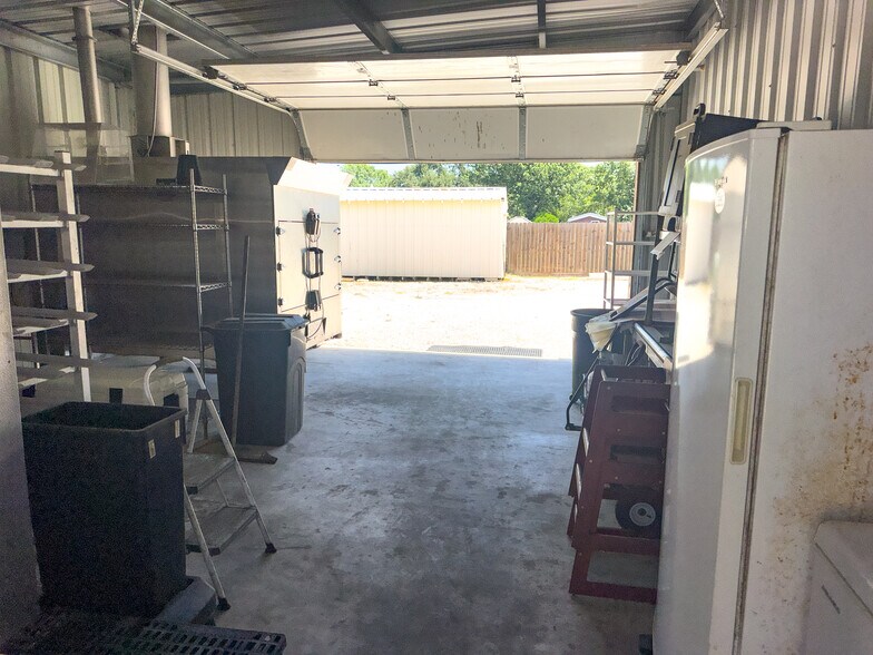 More Photos Of 3805 FM 2765, El Campo Restaurant For Sale