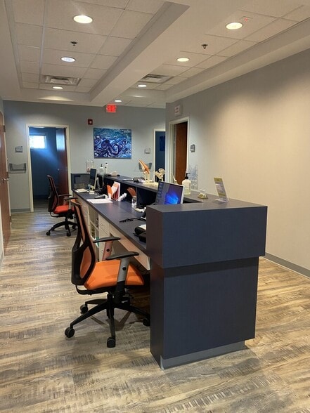 More Photos Of 85 Springview Ln, Summerville Medical For Lease