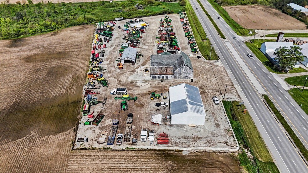 More Photos Of 4685 W US Route 20, Gibsonburg Light Distribution For Sale