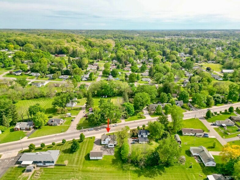 More Photos Of 719 Coshocton Ave, Mount Vernon Office For Sale