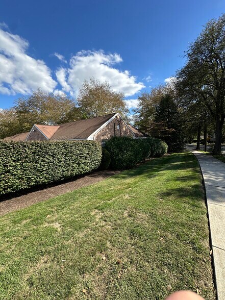 More Photos Of 71 Cedar Ave, Hershey Office For Lease