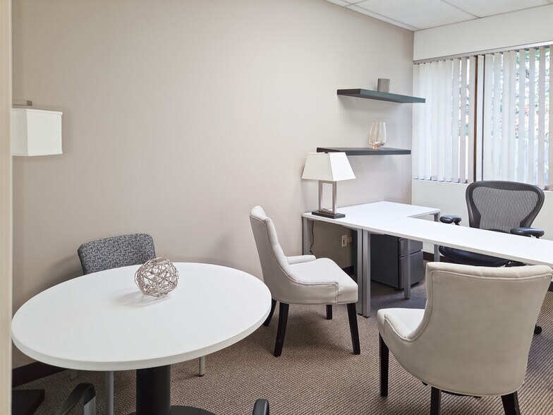 More Photos Of 90 Washington Valley Rd, Bedminster Coworking Space