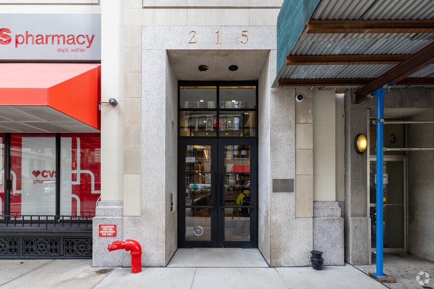 More Photos Of 215 Park Ave S, New York Office For Lease