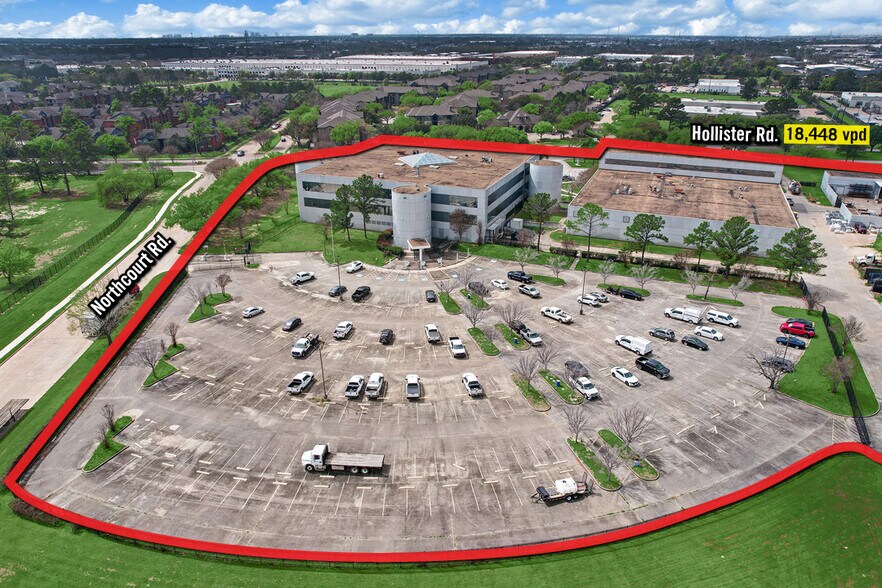 More Photos Of 7000 Hollister St, Houston Office For Sale