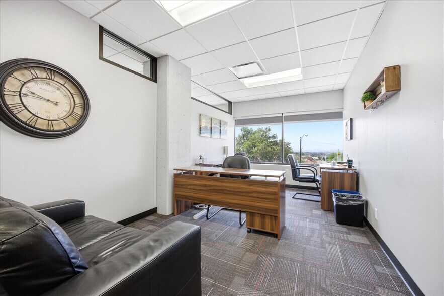 More Photos Of 2450 E Fort Union Blvd, Cottonwood Heights Office For Sale