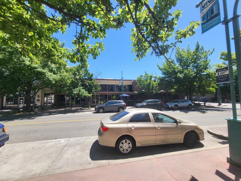 More Photos Of 1767 Market St, Redding Loft Creative Space For Lease