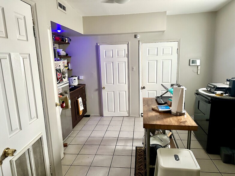 More Photos Of 5404 Magnolia Ave, Saint Louis Storefront For Sale