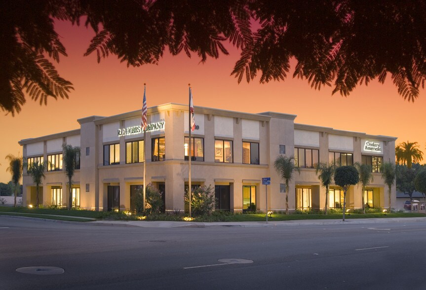 1110 E Chapman Ave, Orange, CA 92866 Medical Office For Lease