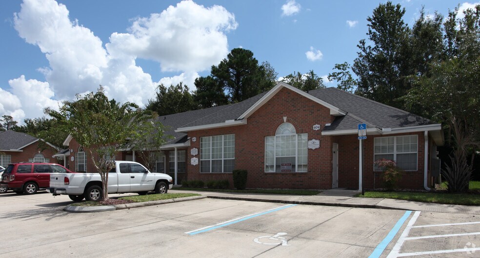 Primary Photo Of 8833 Perimeter Park Blvd, Jacksonville Medical For Lease
